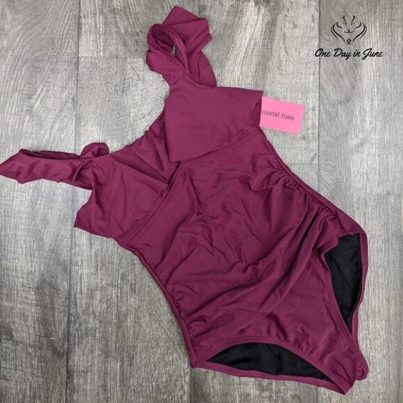 Coastal Rose Ruffled One Piece Swimsuit Size 6 - Picture 1 of 2